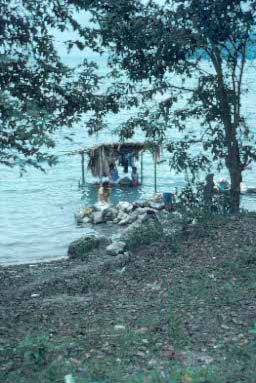 Lago Peten Itzá.