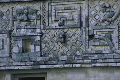 Snake motiff on Nunnary facade