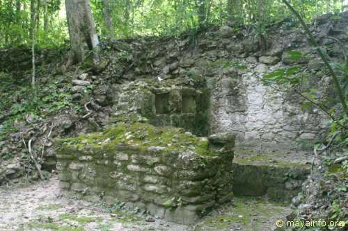 Nakbe structure with niches.