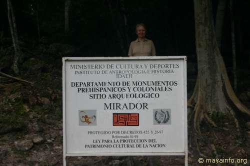 El Mirador sign.