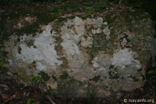 Stela at Nachtuun.