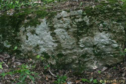 Stela at Nachtuun.